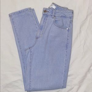 Dynamite Claudia Jean